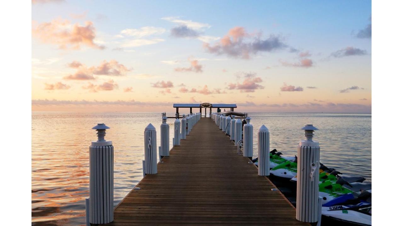 Cheeca Lodge&Spa Islamorada Exterior foto The pier at the Ocean Club